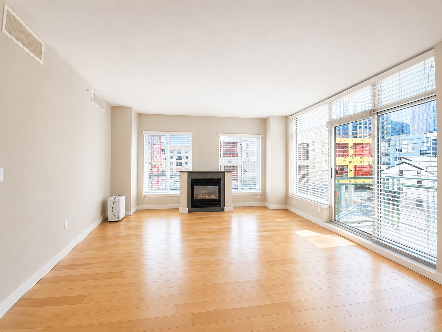 Bellevue Condo: 1188 106th Ave NE APT 422