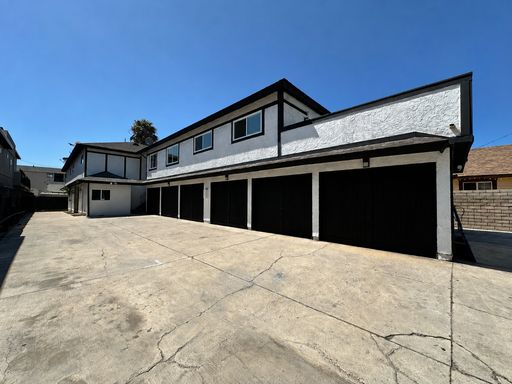 Fully Remodeled 1 Bed, 1 Bath Apartment with Private Balcony – Santa Ana – photo 1