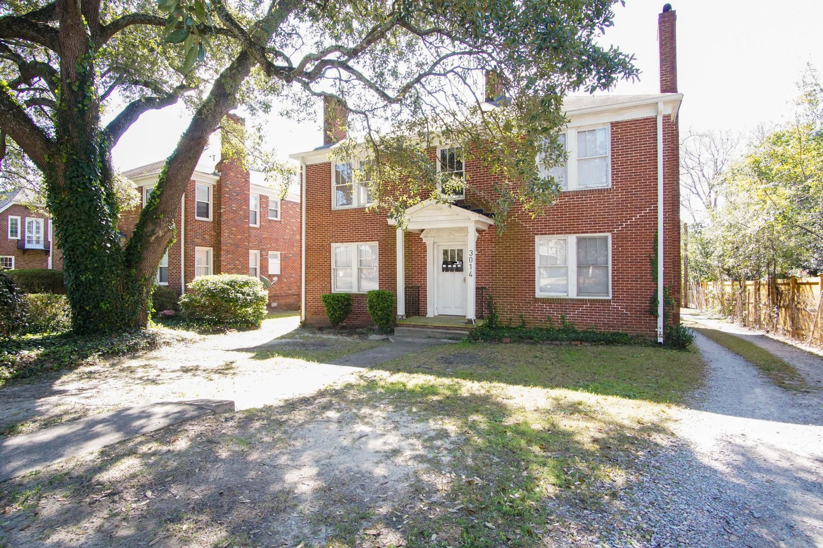 Columbia Apartment: 3014 Kershaw Street