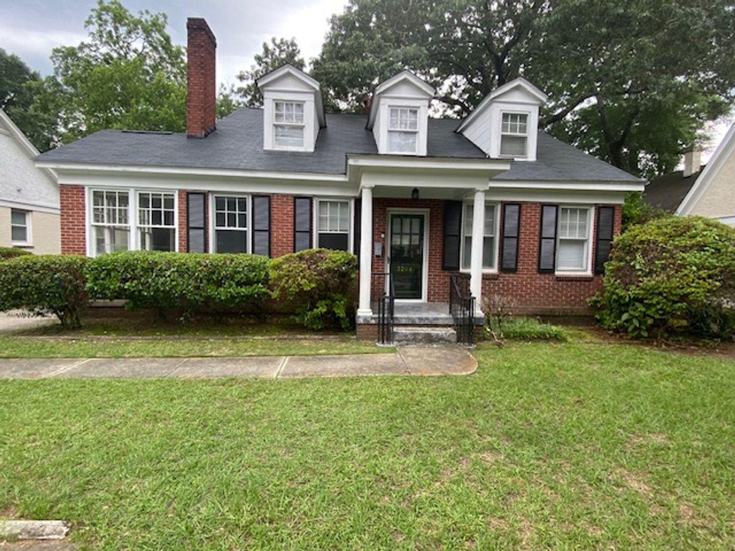 Columbia House: 3204 Devereaux Rd.
