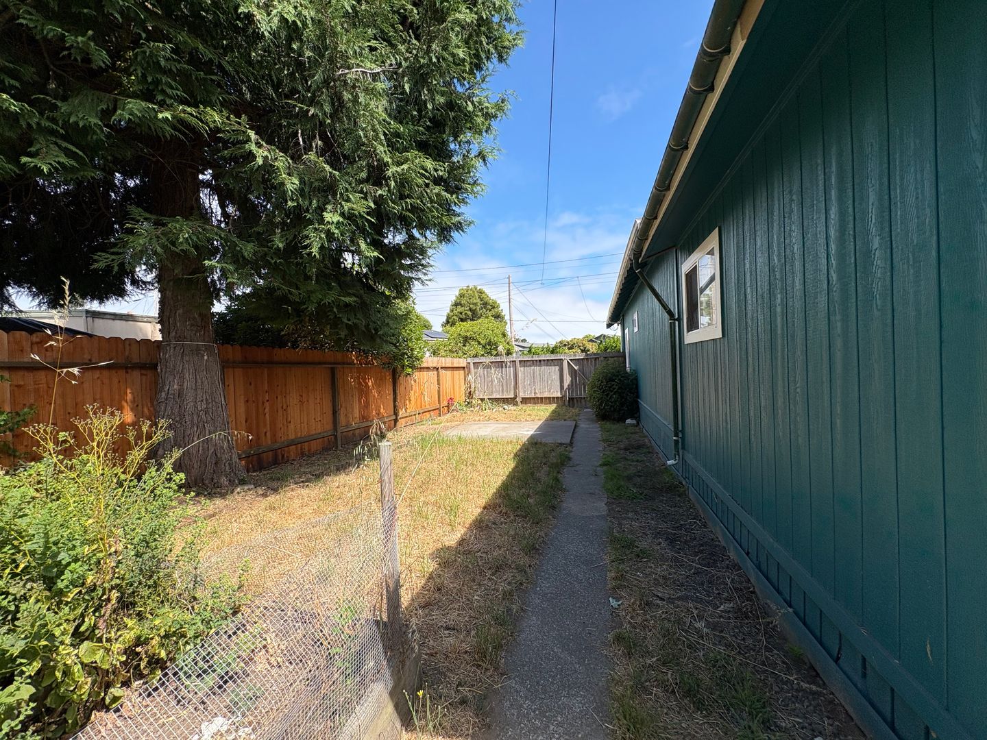 Eureka House: 723 W Long Street
