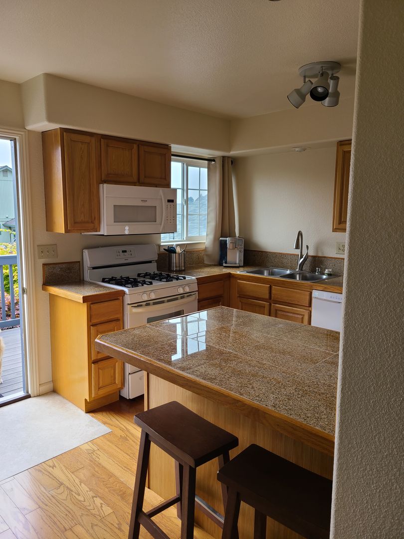 McKinleyville Apartment: 1992 Gwin Rd.