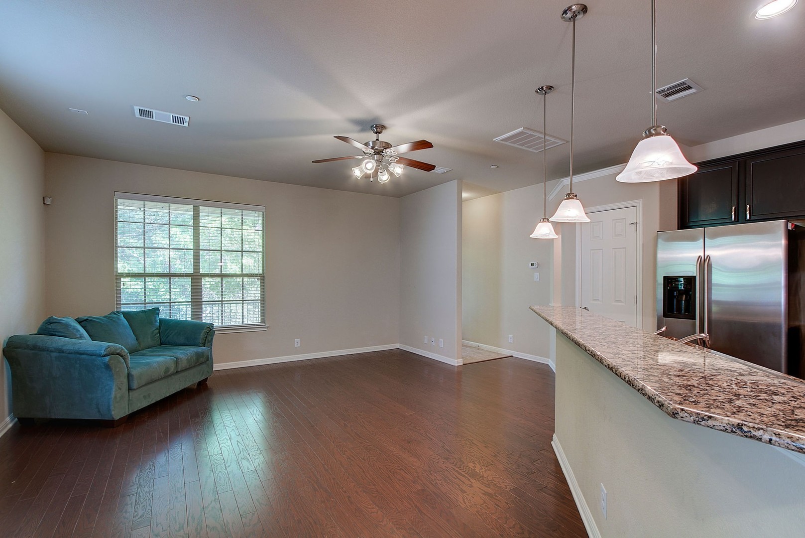 Austin House: 1310 W Parmer Ln