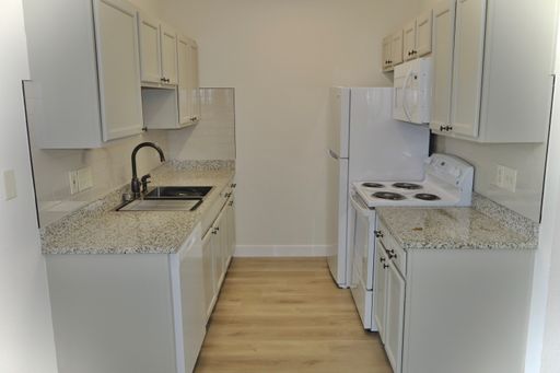 Spacious 2 bed 2 bath! – photo 1