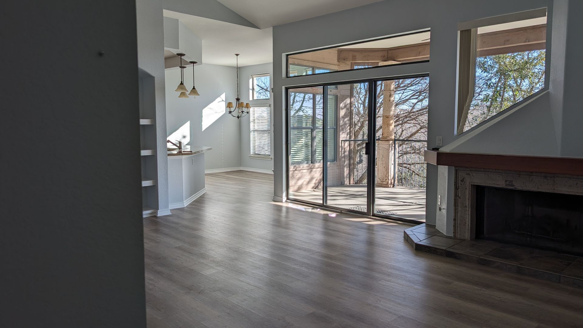 Georgetown Condo: 300 San Gabriel Village Blvd