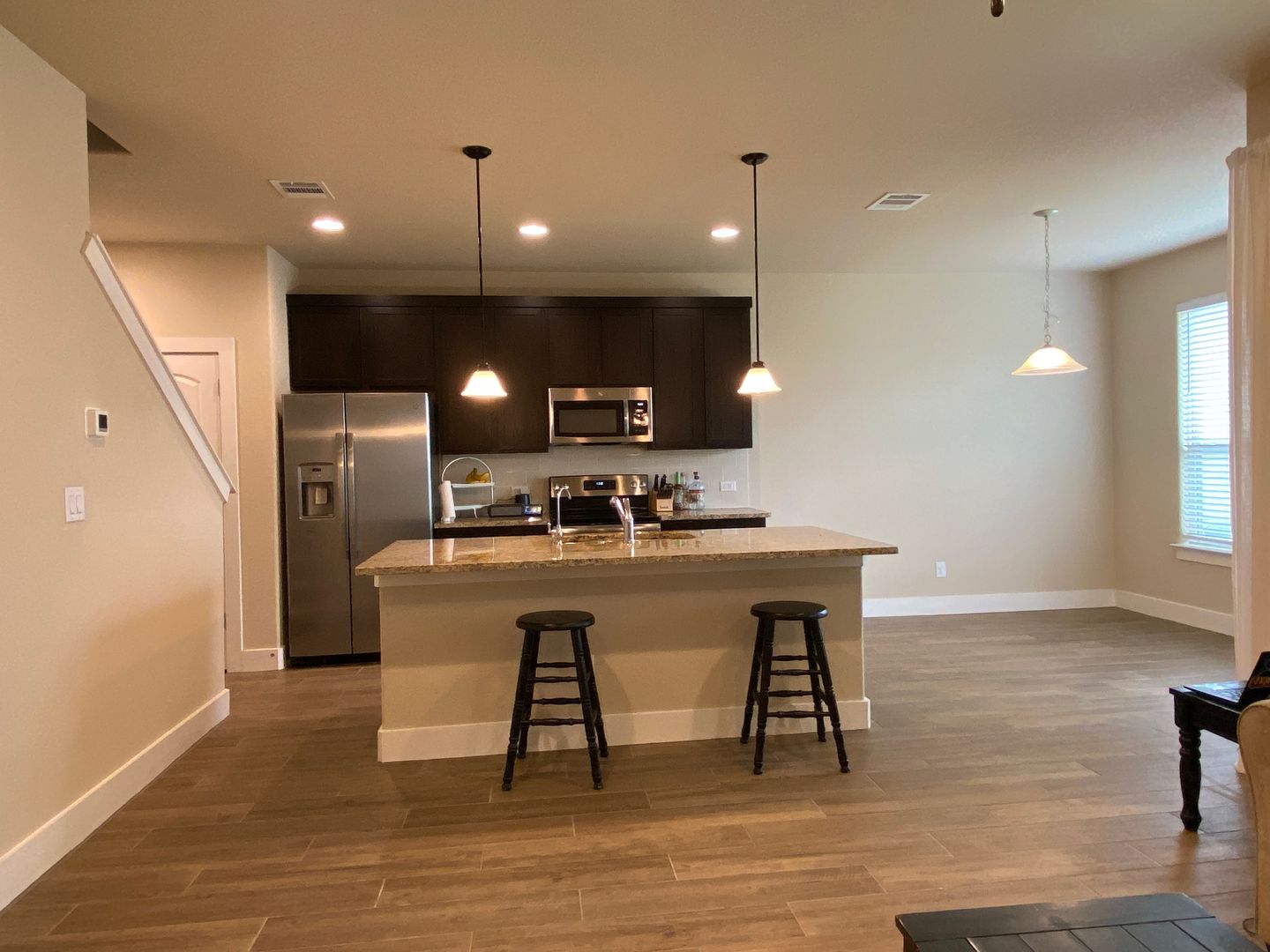 Annette 351 Madison Oaks Dr GTX 7 of 8