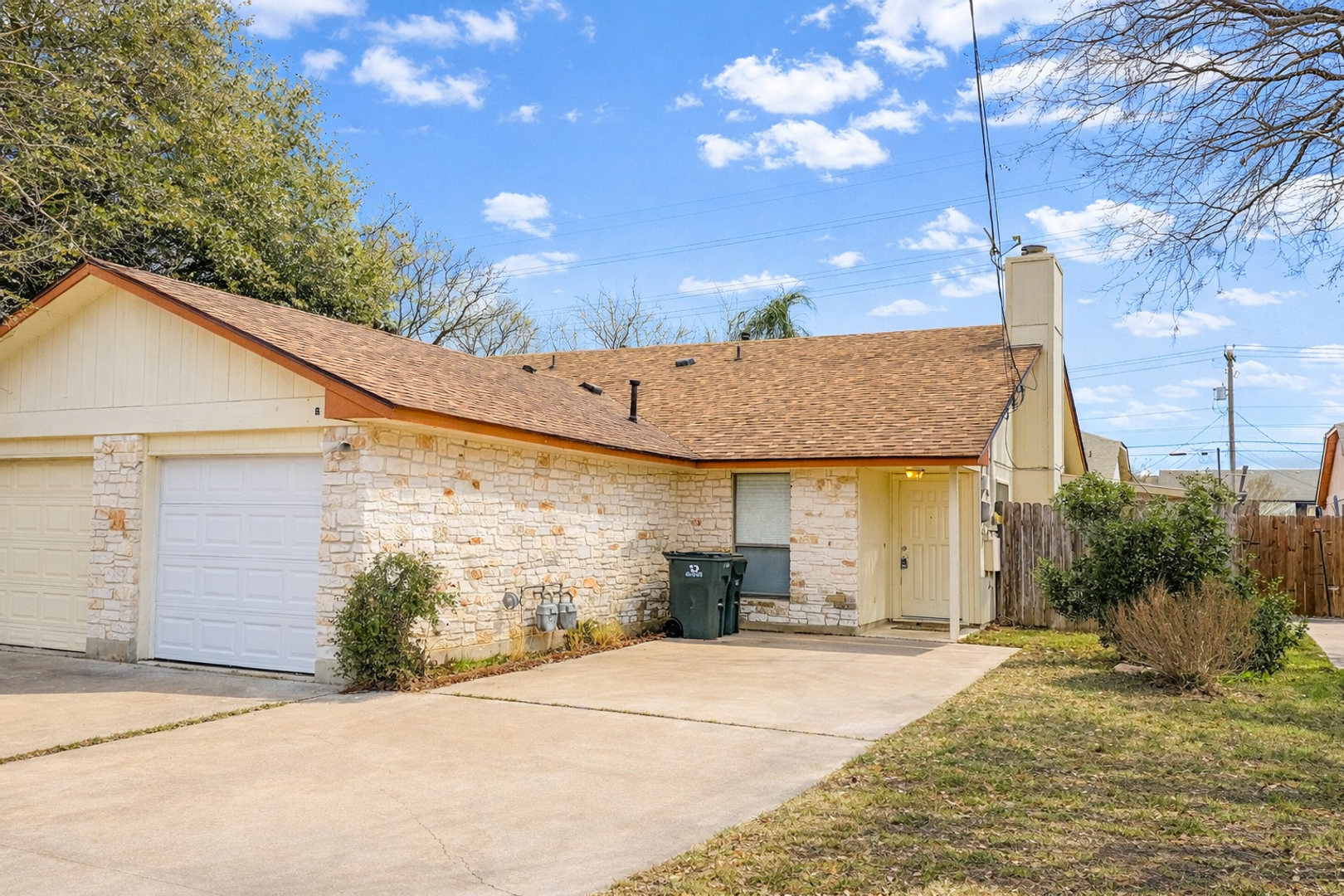 Georgetown House: 306 Tamara Dr