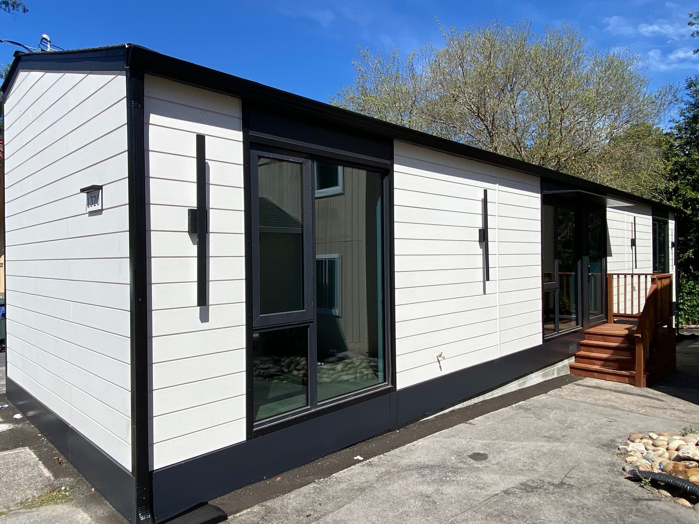 Santa Cruz House: 1320 River Street