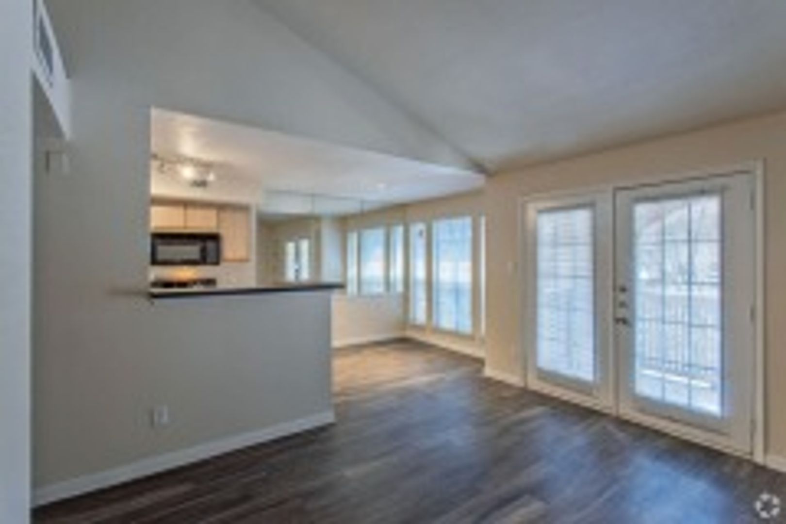 The Hamilton Apartments 11 of 12