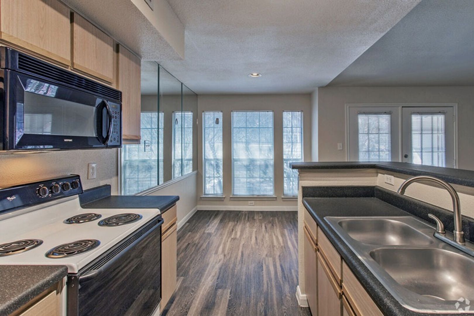 The Hamilton Apartments 10 of 12