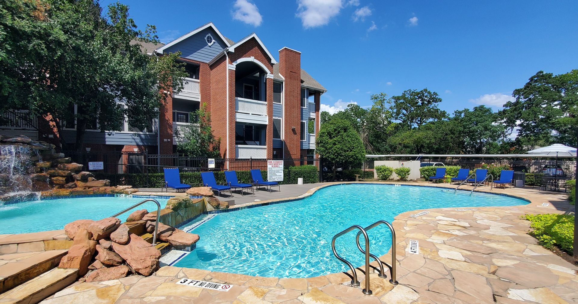 Austin Apartment: 2200 Panther Trail
