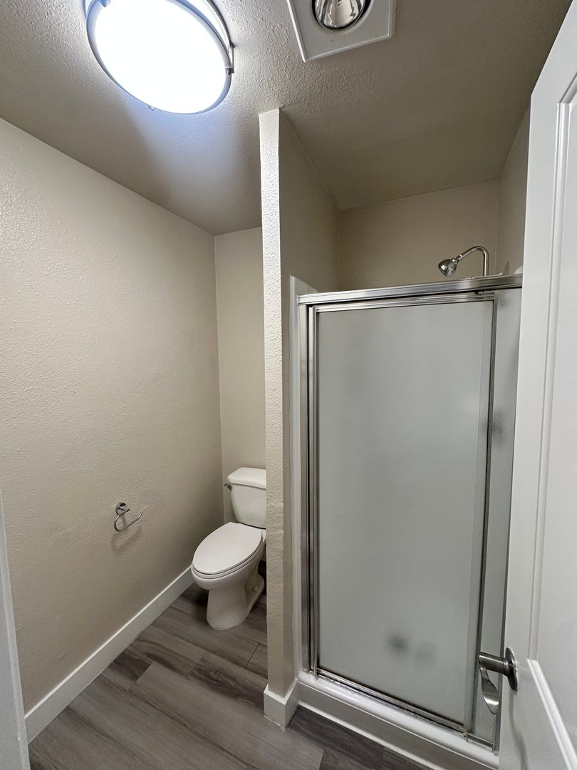Carlsbad View Apts 11 of 14