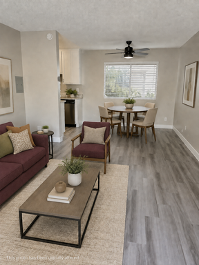 Bright Upstairs 2 Bedroom / 2 Bath Apartment – In-Unit Laundry Included – photo 1
