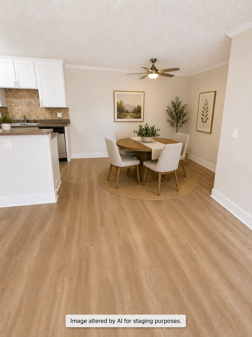 Carlsbad View Apts 3 of 16