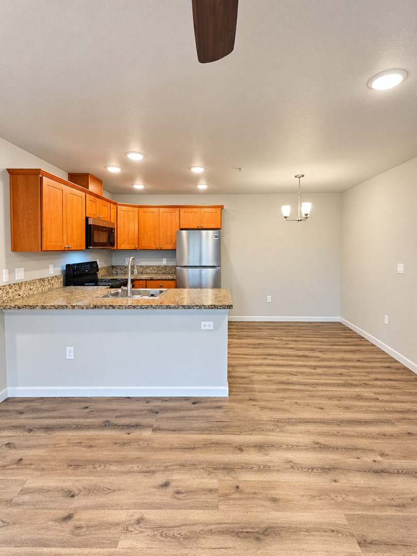 Eagle Ridge Apts 2 of 30