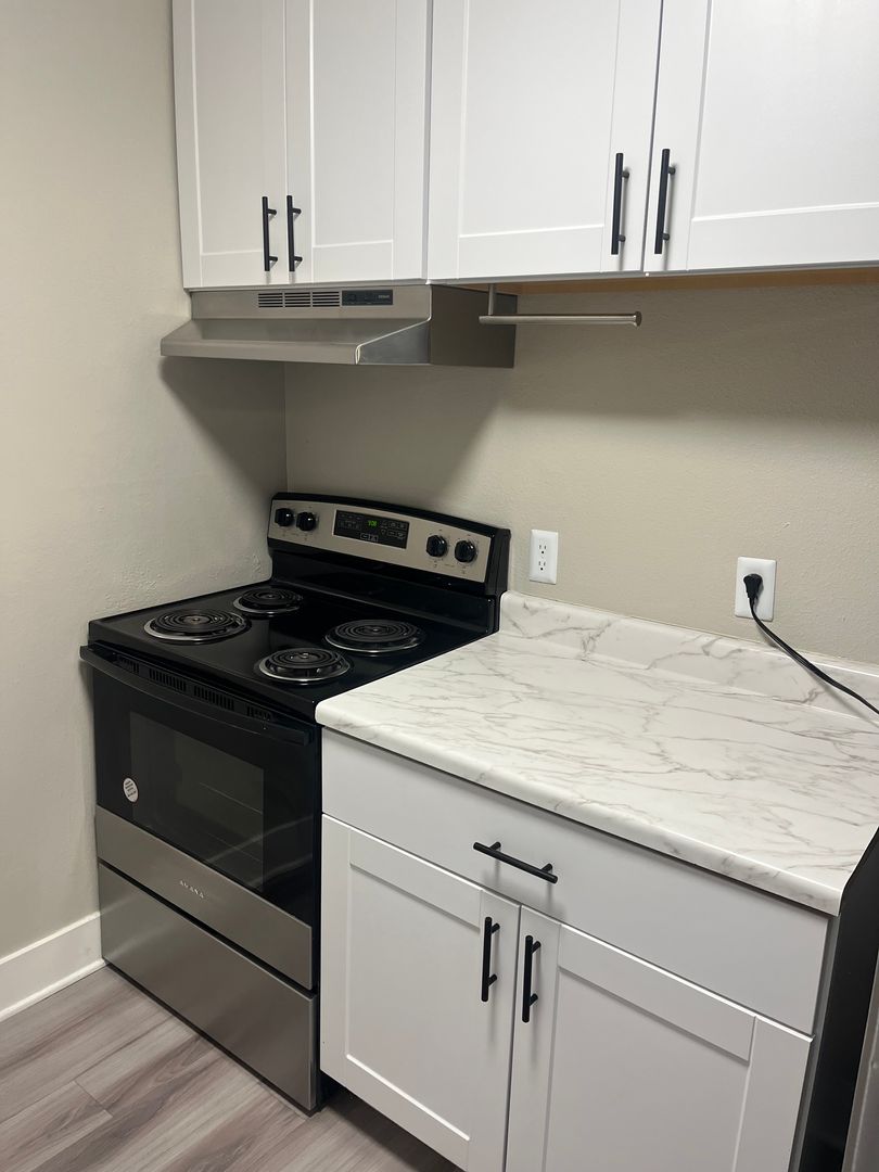 Riverside Apartment: ATTN: Leasing Office