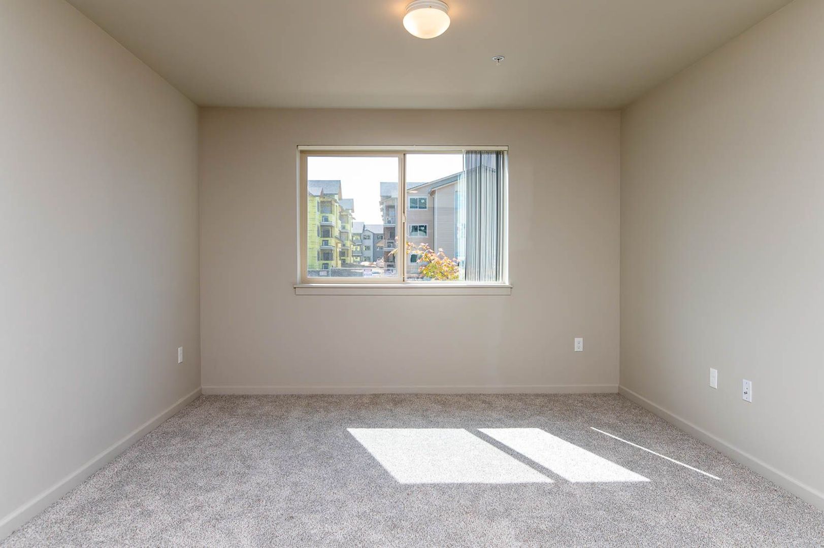 Eagle Ridge Apts 2 of 33