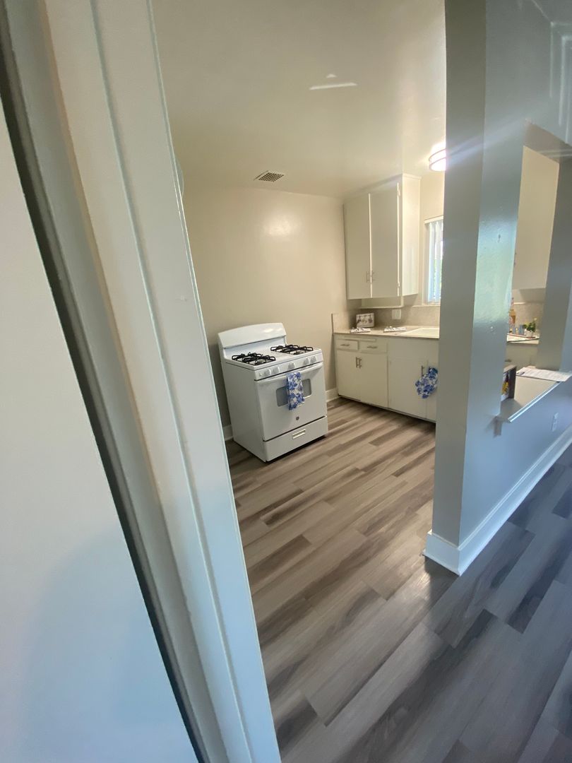 Riverside Apartment: 6668 Palm Ave