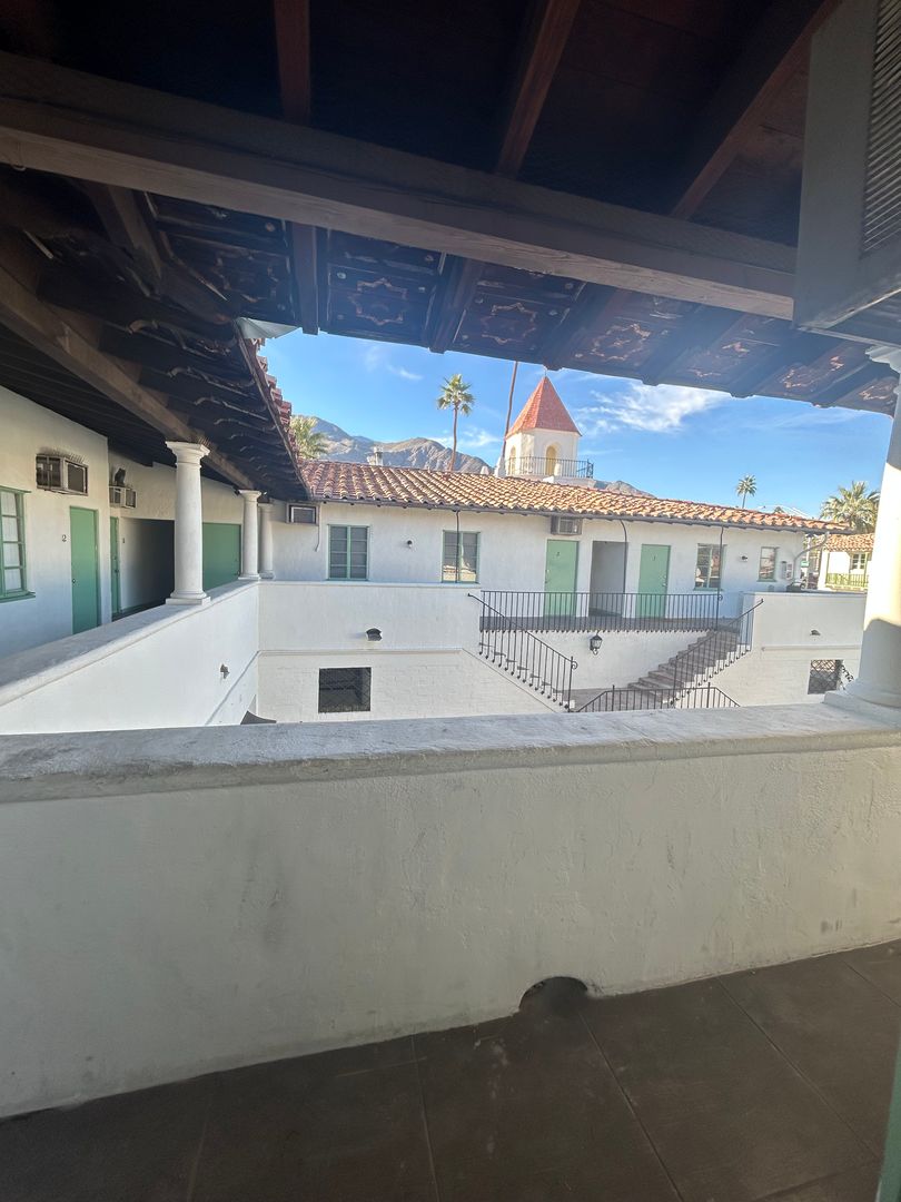 Palm Springs Apartment: 139 Tamarisk Rd., & 756-798 N. Palm Canyon Dr.,& 783 N. Indian Canyon Dr.