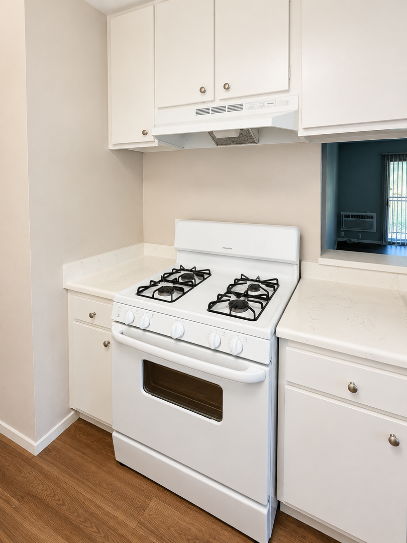 Garden View Apts 8 of 30