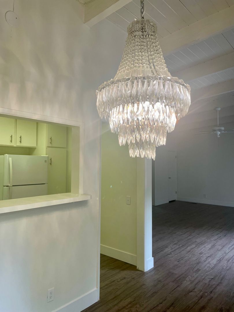 Palm Springs Apartment: 500 N. Cahuilla Rd.