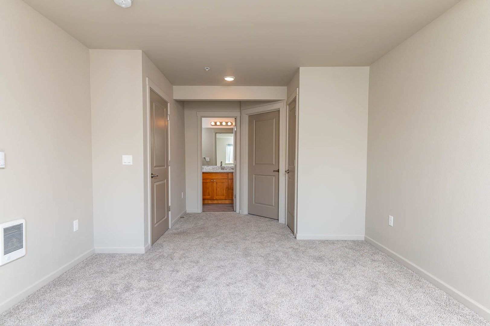 Eagle Ridge Apts 17 of 33