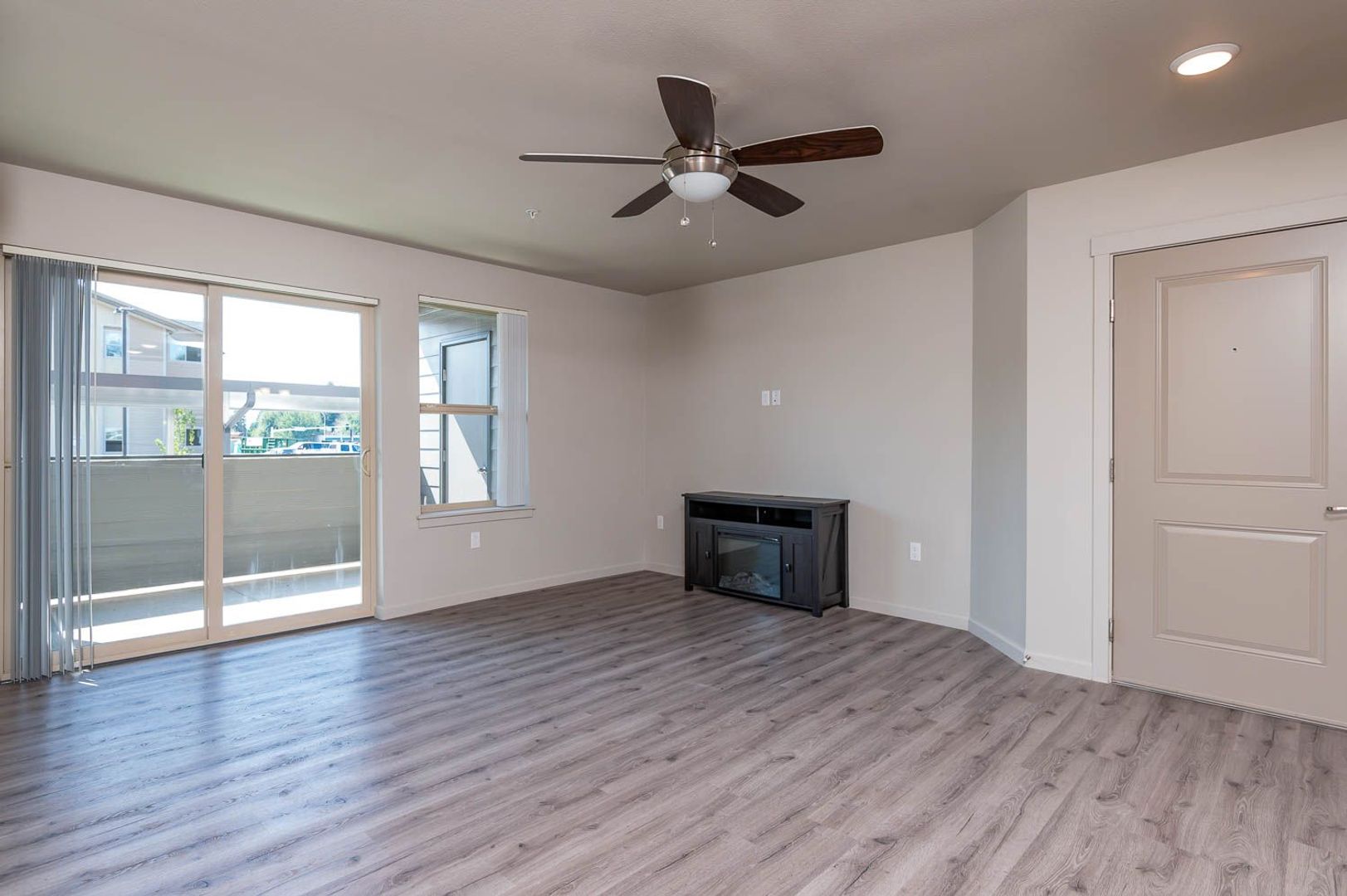 Eagle Ridge Apts 15 of 33