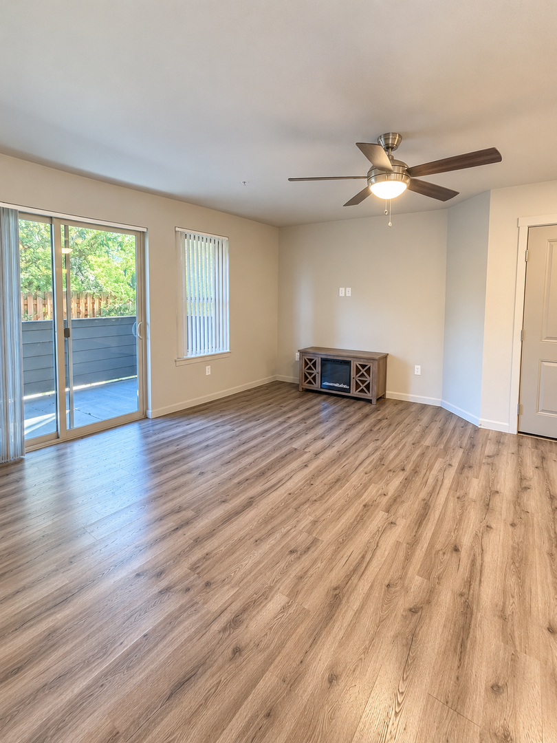 Eagle Ridge Apts 10 of 28