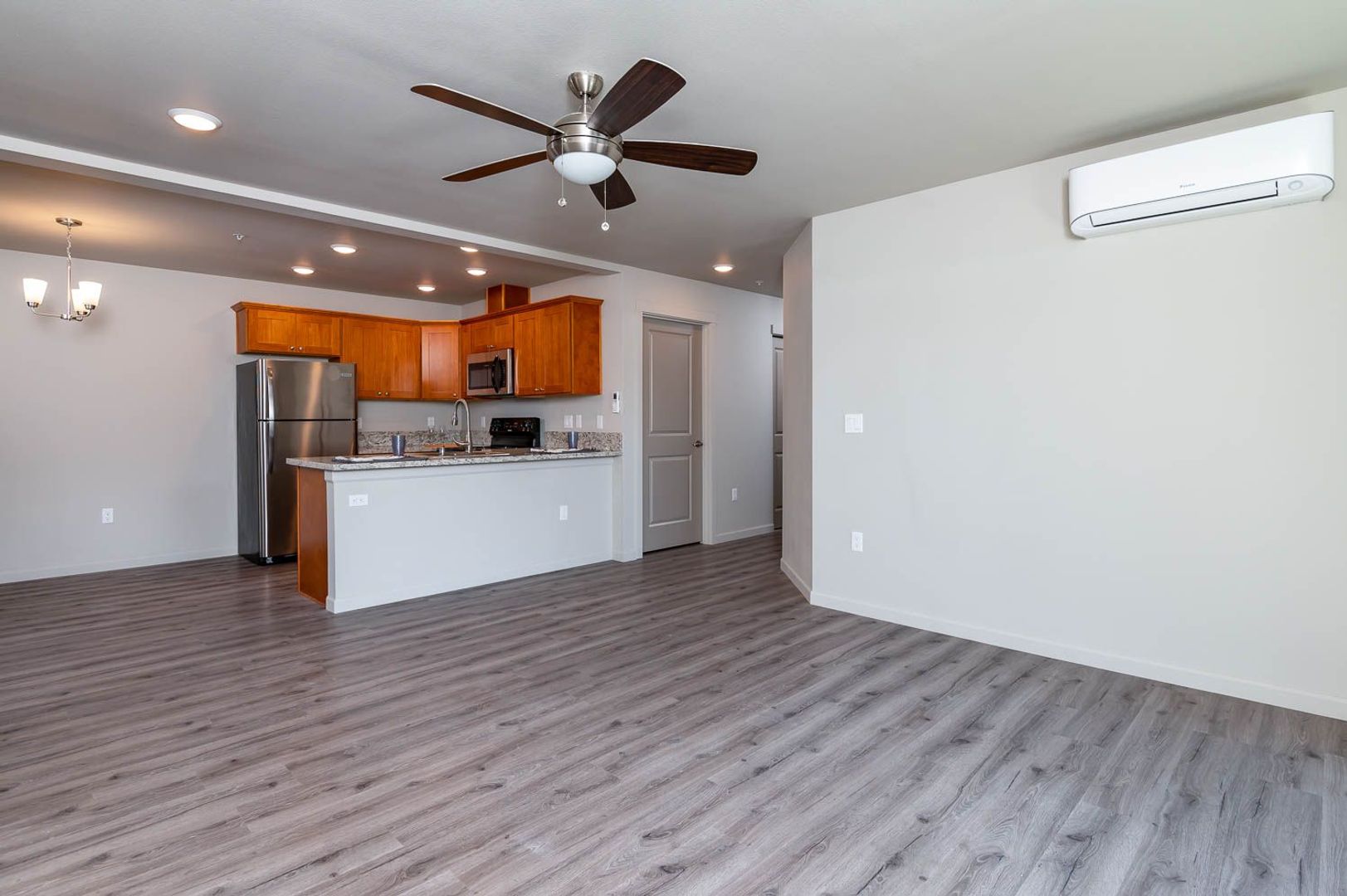 Eagle Ridge Apts 23 of 33