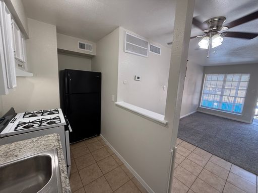 1 Bedroom Rental – 7301 Jensen - 7, Houston, TX 77093