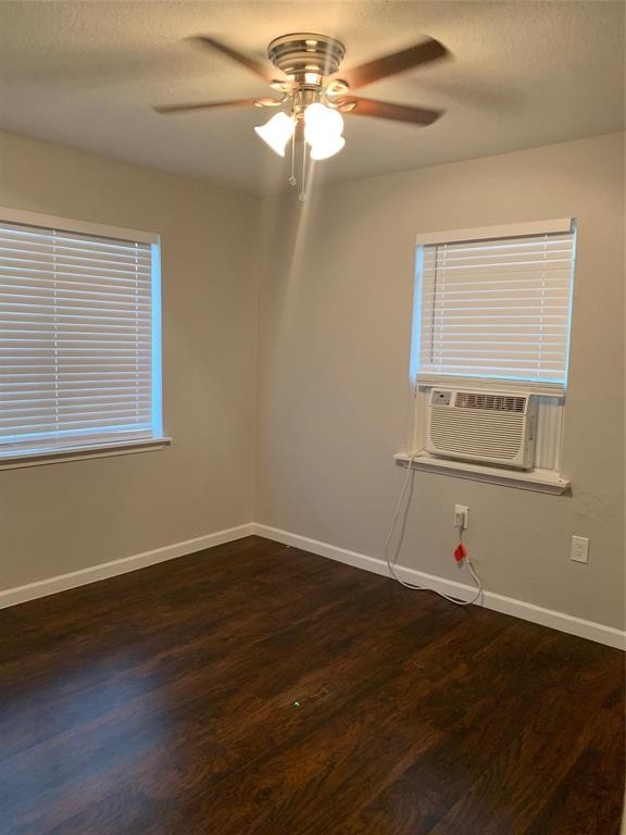 Beautiful 2 bed 1 bath! Located just minutes from downtown, UH, and the medical center 3 of 12