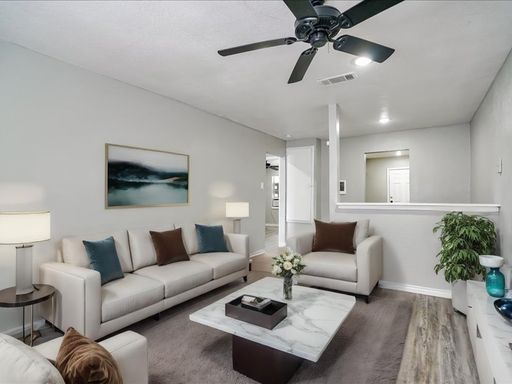 2x1 upgraded unit – photo 1