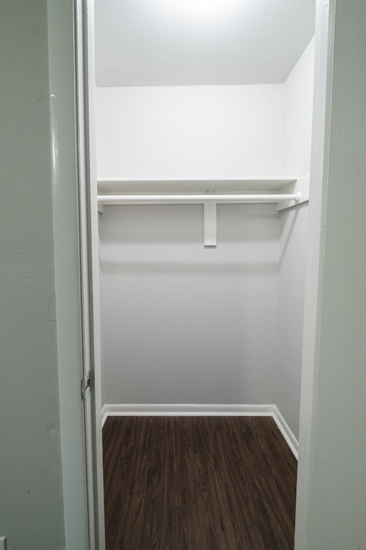 Apartamento recien remodelado / Beautiful recently remodeled apartment. Fast move in bonus! 8 of 10