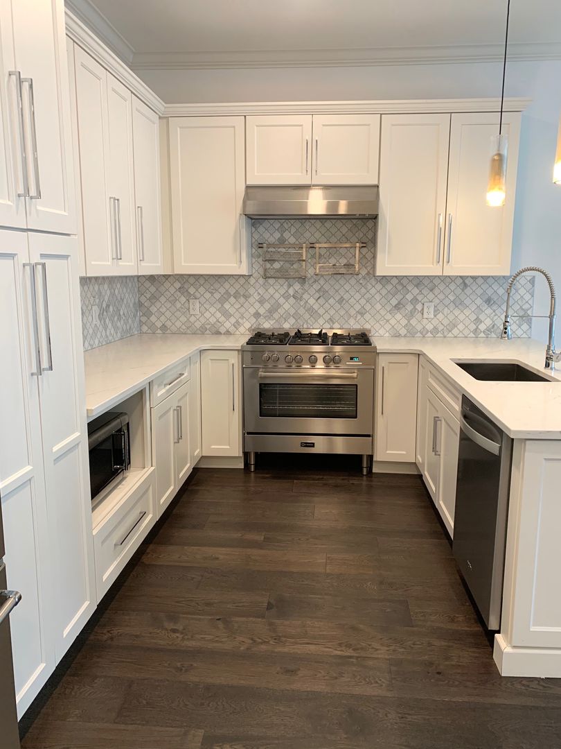 Columbus Apartment: 936 N High St