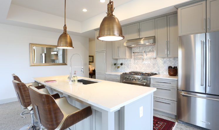 Columbus Apartment: 9 Buttles Ave