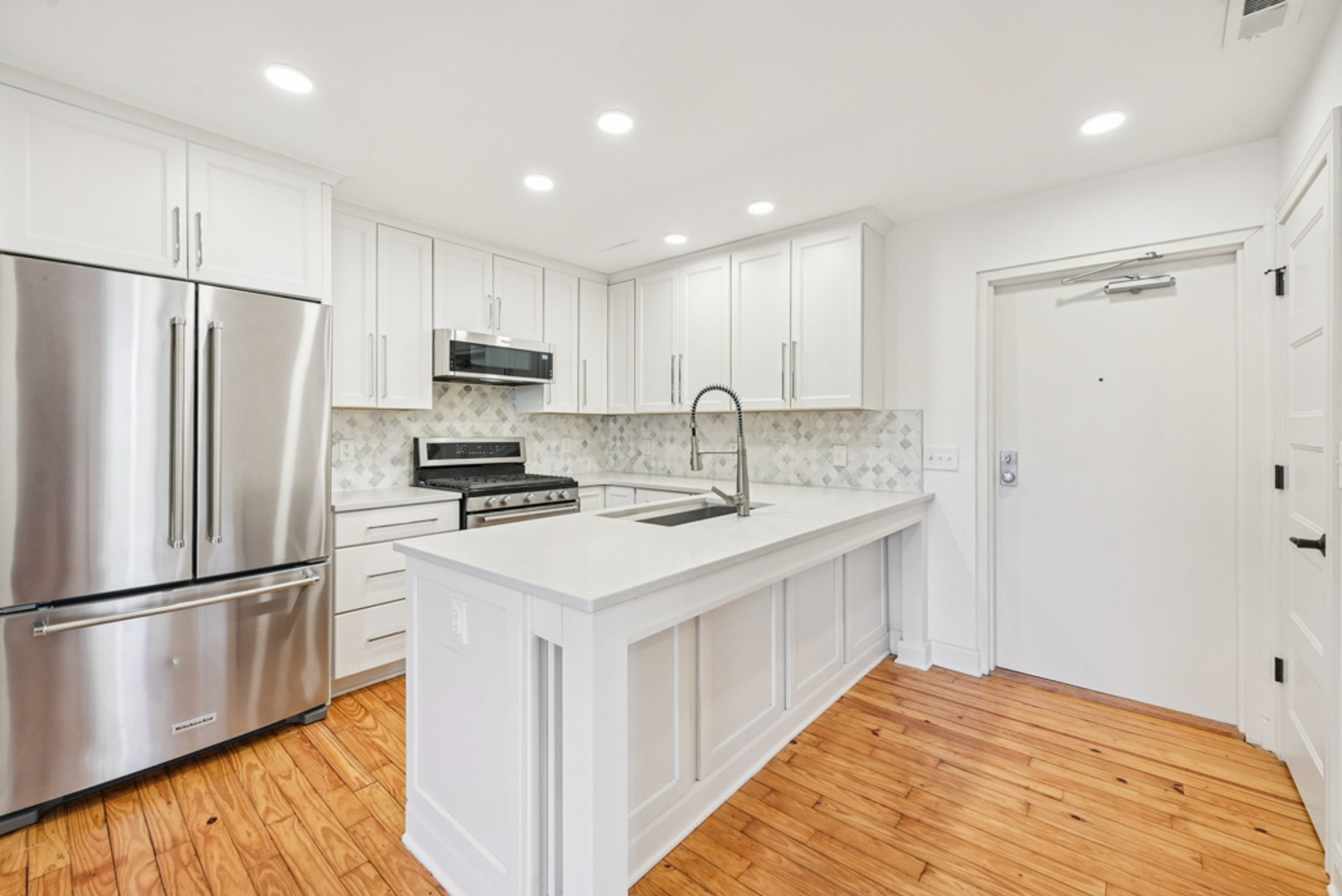 Columbus Apartment: 692 N. High Street