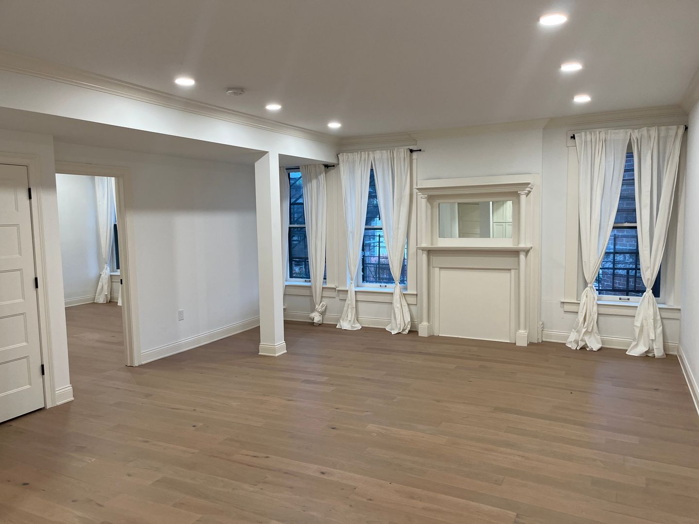 Columbus Apartment: 692 N. High Street