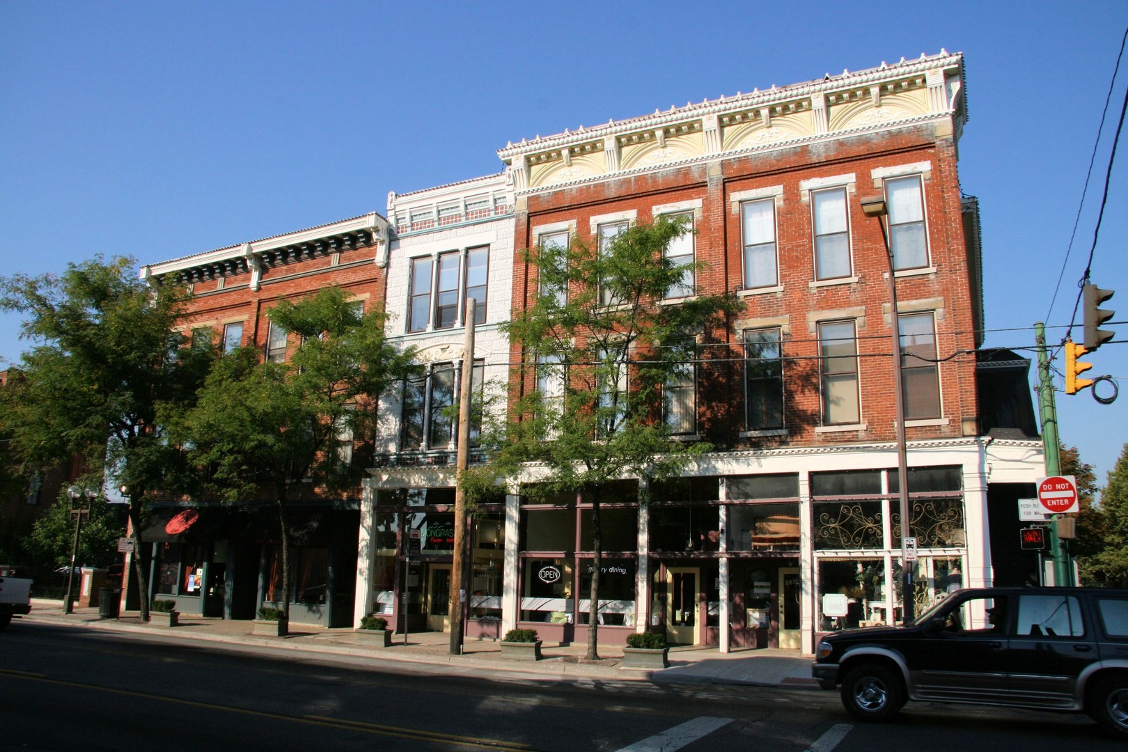 Columbus Apartment: 641 N. High Street