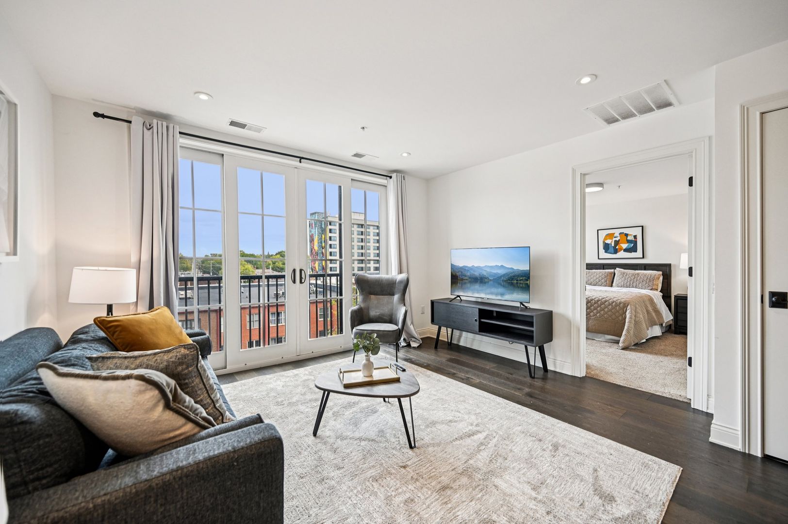 Columbus Apartment: 797 N Wall St