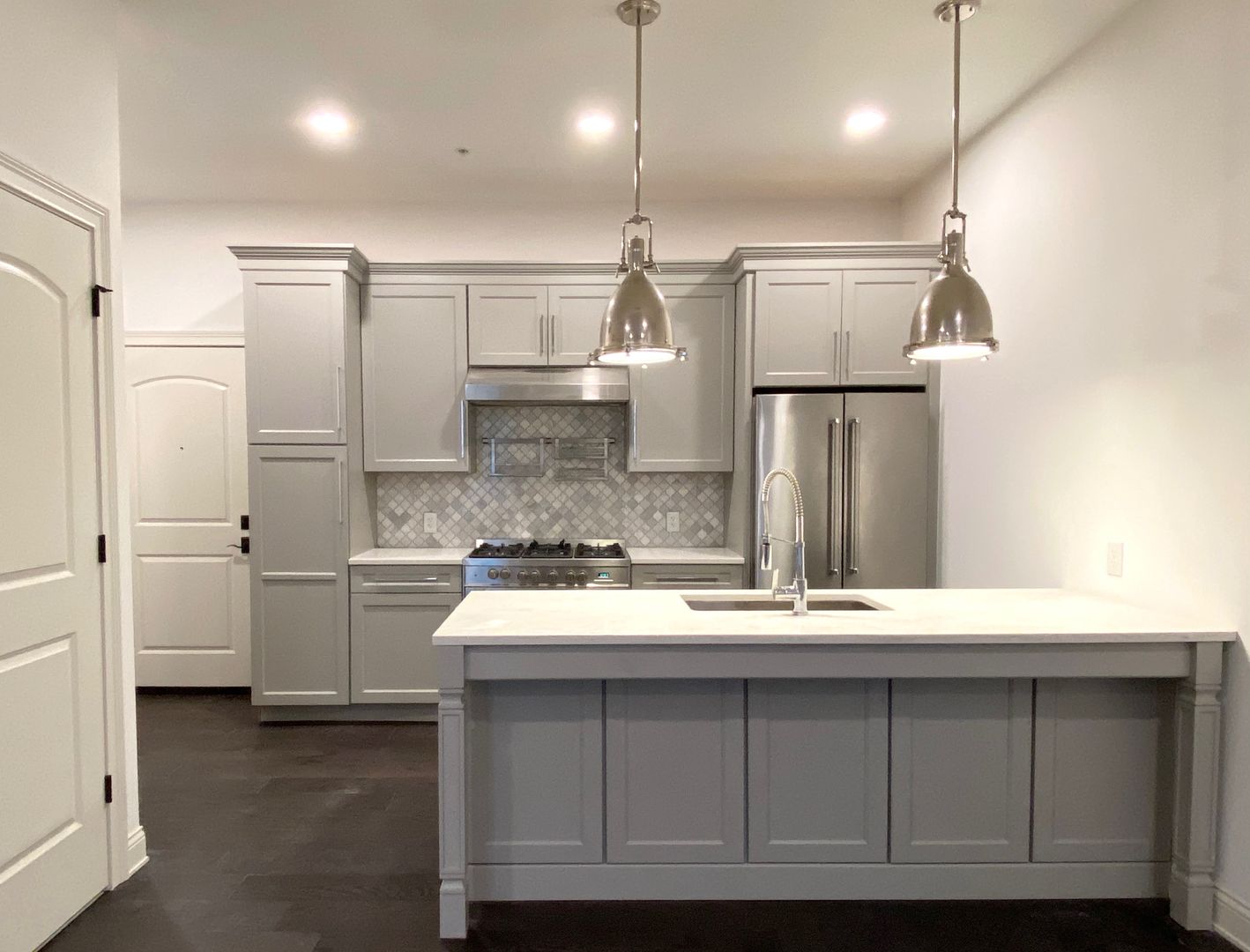 Columbus Apartment: 797 N Wall St