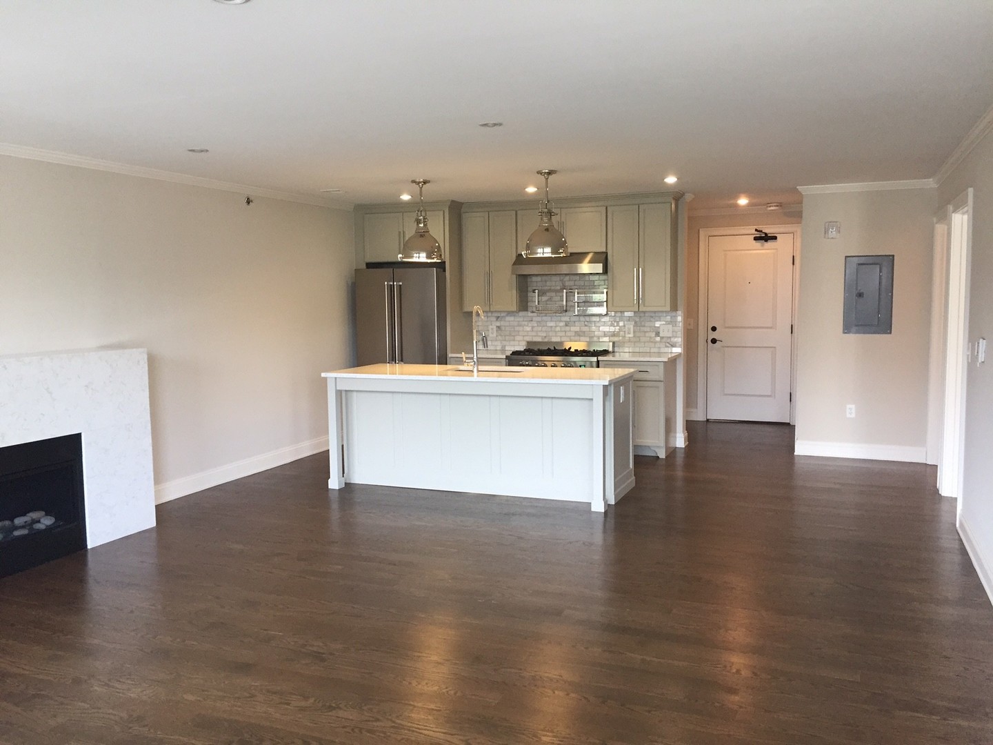 Columbus Apartment: 789 Dennison