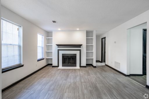 Stunning Renovated 2x2 Bedroom Apartment - Perfect for Modern Living! – photo 1