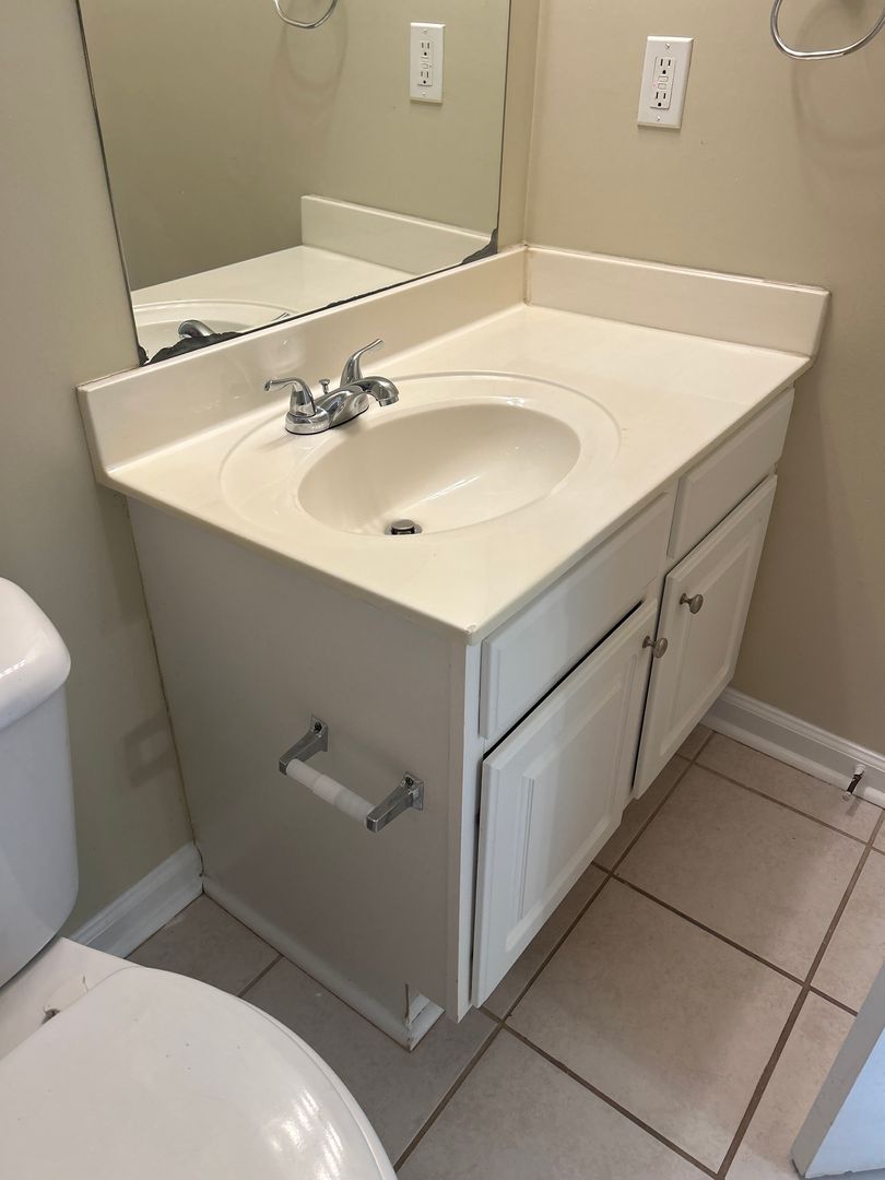 Knoxville Apartment: 3831 Cherokee Woods Way