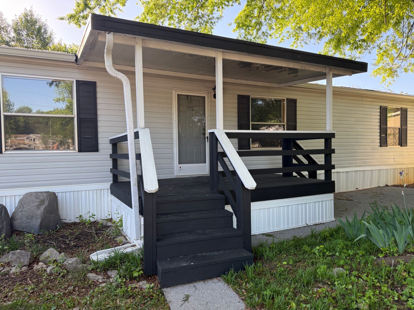 Louisville Apartment: 3602 Wellington Lane