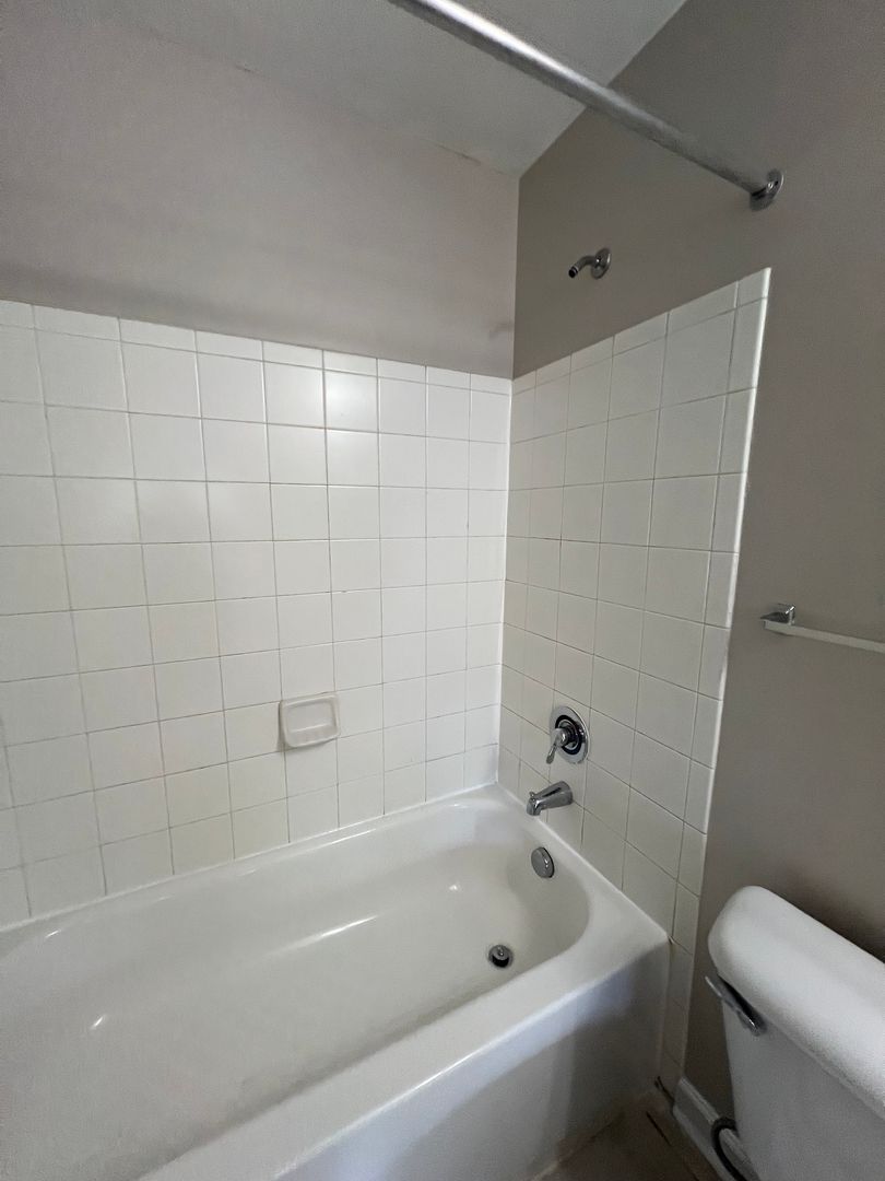 Knoxville Apartment: 3708 Spruce Ridge Way