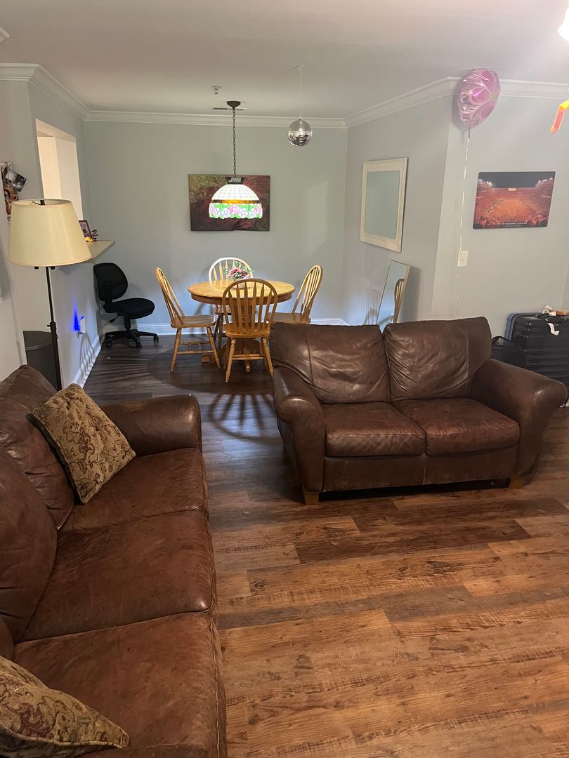 Knoxville Apartment: 3720 Spruce Ridge Way