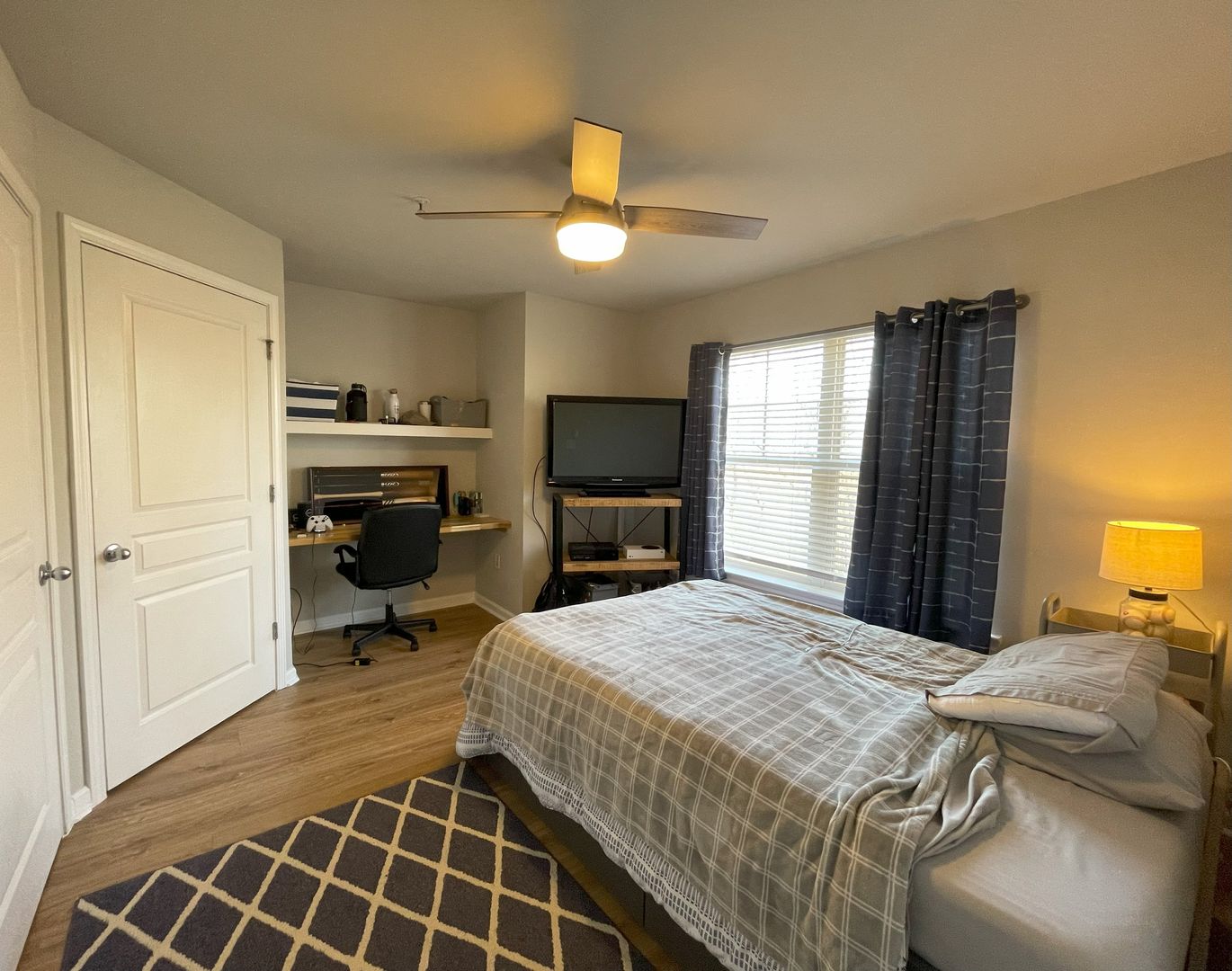 Knoxville Apartment: 3700 Spruce Ridge Way
