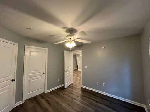 One Bedroom Available in a 4 Garden Unit, Coed Applicant! – photo 1