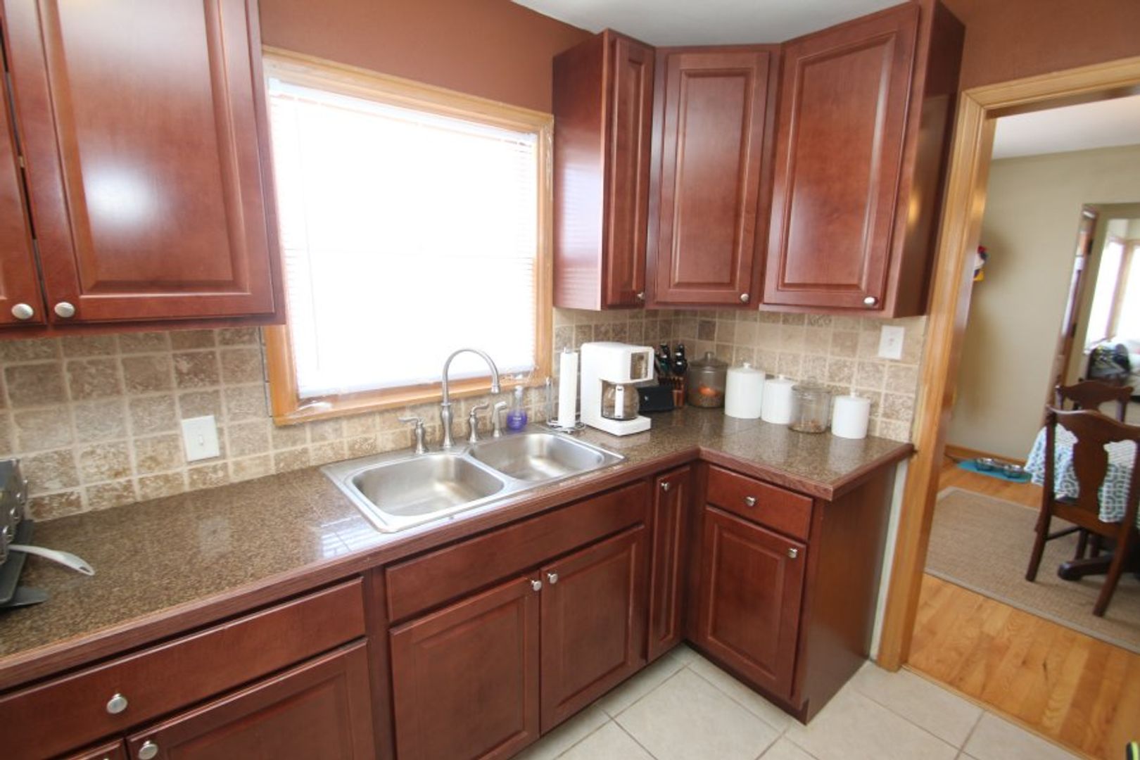 Milwaukee House: 9105 Park Hill