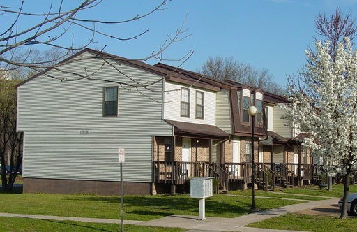 Carbondale Apartment: Meadow Ridge Town Homes